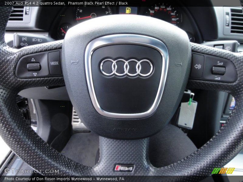 Controls of 2007 RS4 4.2 quattro Sedan