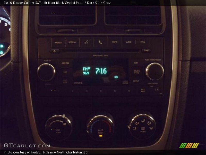 Brilliant Black Crystal Pearl / Dark Slate Gray 2010 Dodge Caliber SXT