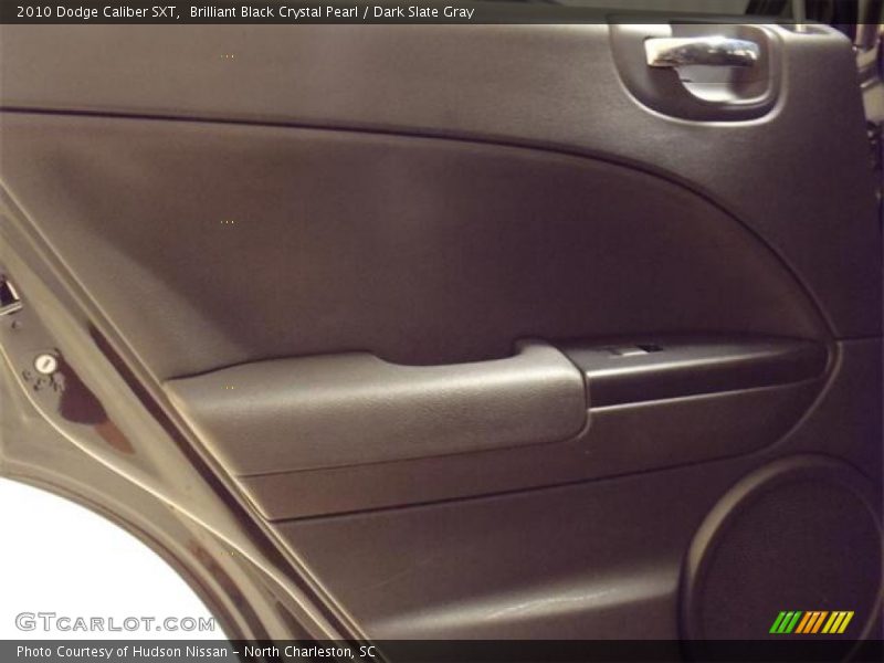 Brilliant Black Crystal Pearl / Dark Slate Gray 2010 Dodge Caliber SXT