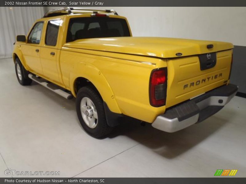 Solar Yellow / Gray 2002 Nissan Frontier SE Crew Cab