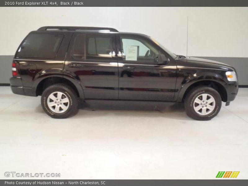 Black / Black 2010 Ford Explorer XLT 4x4