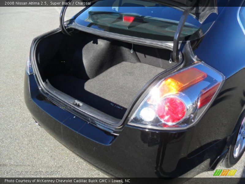Super Black / Charcoal 2008 Nissan Altima 2.5