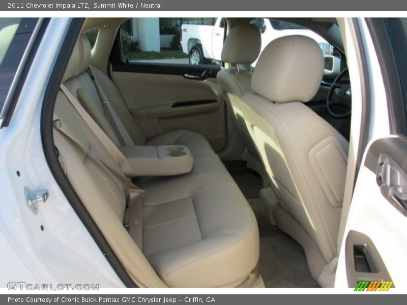 Summit White / Neutral 2011 Chevrolet Impala LTZ