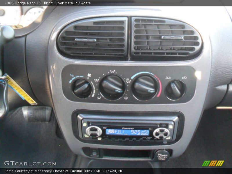 Bright Silver Metallic / Agate 2000 Dodge Neon ES