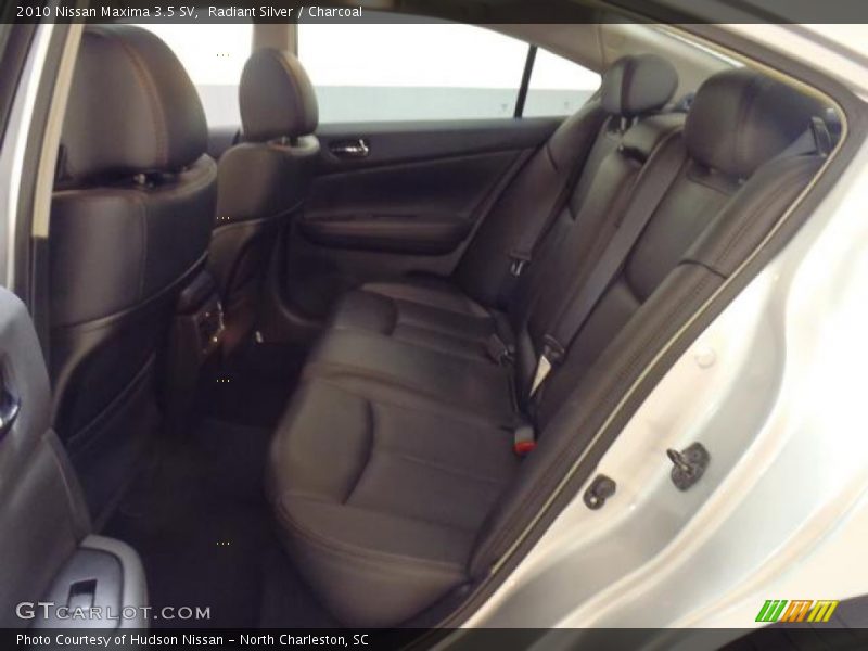 Radiant Silver / Charcoal 2010 Nissan Maxima 3.5 SV