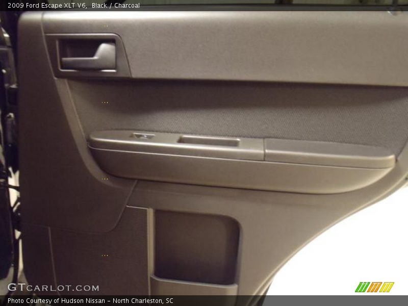 Black / Charcoal 2009 Ford Escape XLT V6