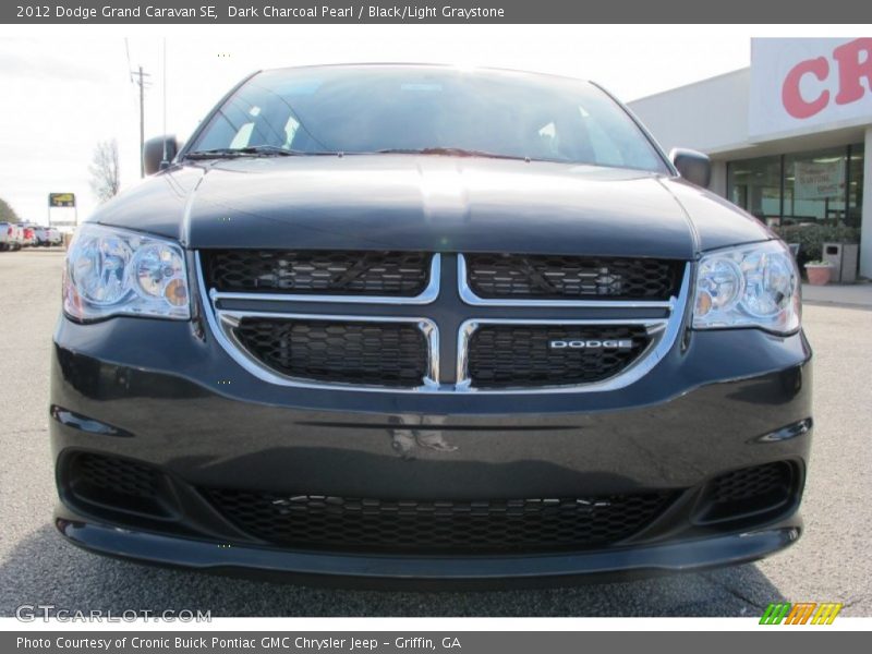 Dark Charcoal Pearl / Black/Light Graystone 2012 Dodge Grand Caravan SE