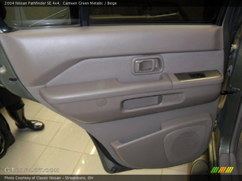 Canteen Green Metallic / Beige 2004 Nissan Pathfinder SE 4x4
