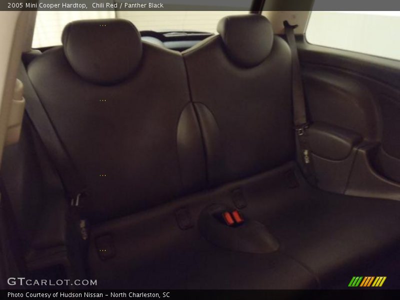 Chili Red / Panther Black 2005 Mini Cooper Hardtop