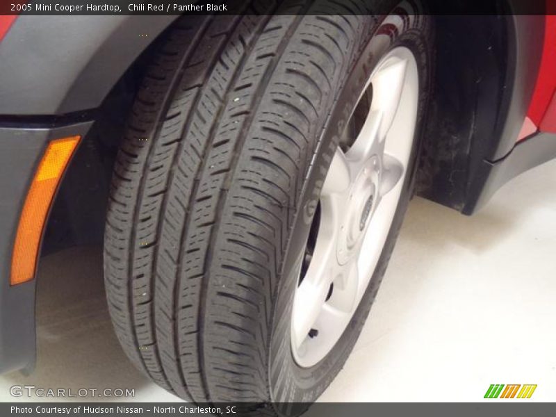 Chili Red / Panther Black 2005 Mini Cooper Hardtop