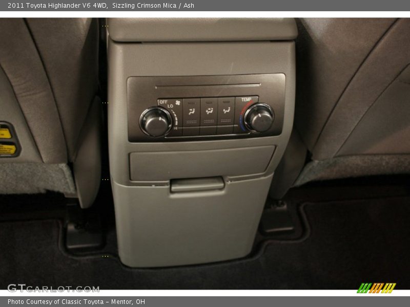 Sizzling Crimson Mica / Ash 2011 Toyota Highlander V6 4WD