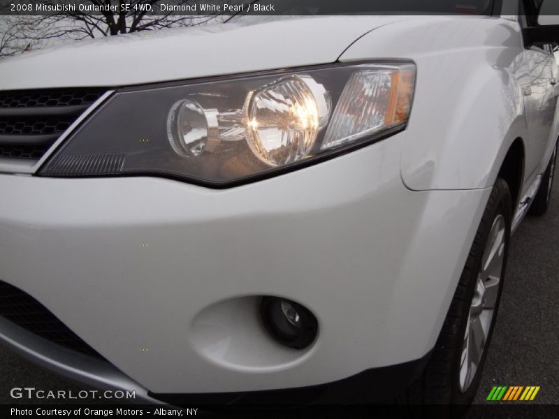 Diamond White Pearl / Black 2008 Mitsubishi Outlander SE 4WD