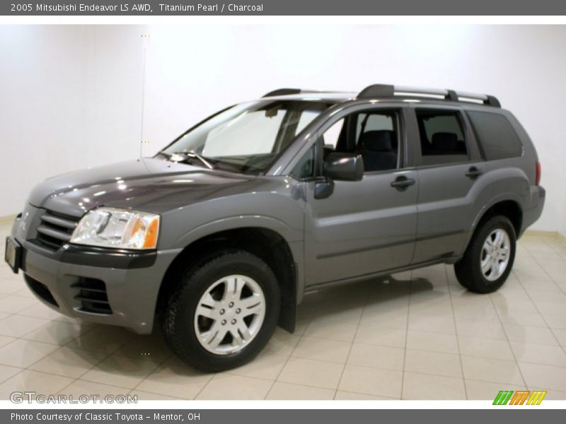Titanium Pearl / Charcoal 2005 Mitsubishi Endeavor LS AWD