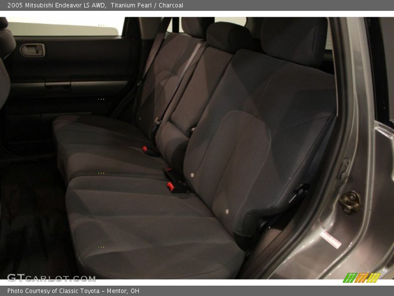 Titanium Pearl / Charcoal 2005 Mitsubishi Endeavor LS AWD