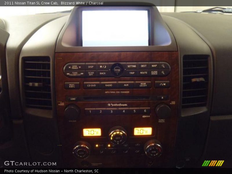 Blizzard White / Charcoal 2011 Nissan Titan SL Crew Cab