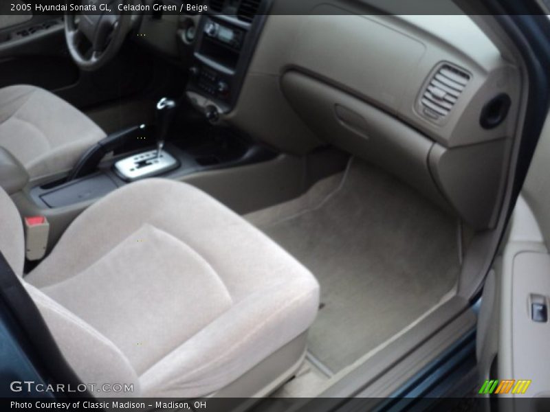 Celadon Green / Beige 2005 Hyundai Sonata GL