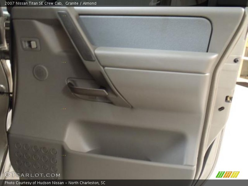 Granite / Almond 2007 Nissan Titan SE Crew Cab