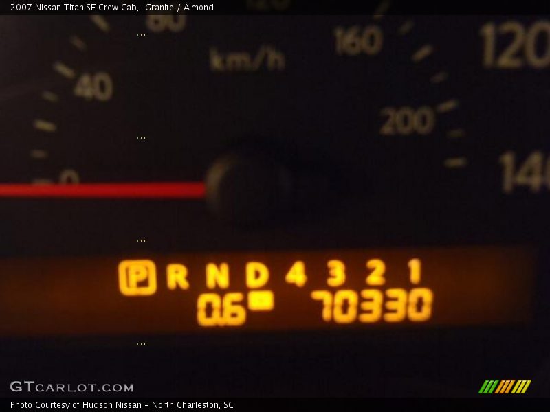 Granite / Almond 2007 Nissan Titan SE Crew Cab