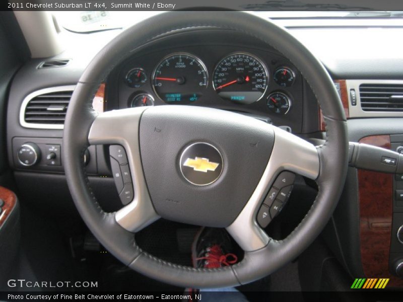 Summit White / Ebony 2011 Chevrolet Suburban LT 4x4