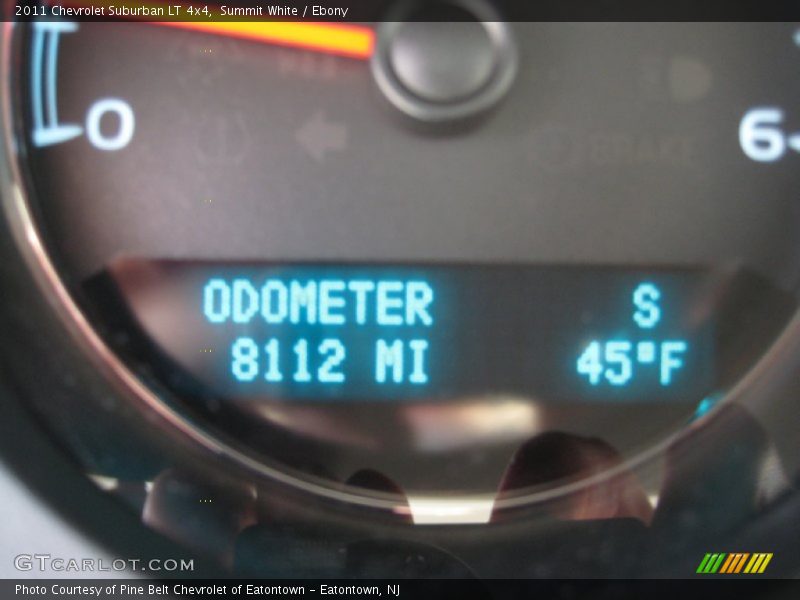Summit White / Ebony 2011 Chevrolet Suburban LT 4x4