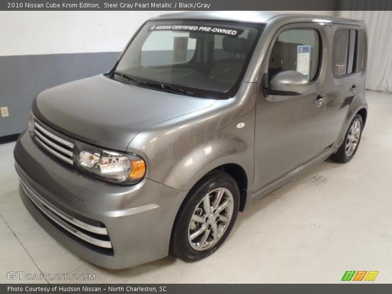Steel Gray Pearl Metallic / Black/Gray 2010 Nissan Cube Krom Edition