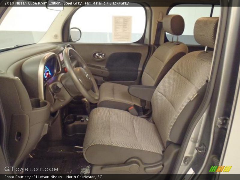 Steel Gray Pearl Metallic / Black/Gray 2010 Nissan Cube Krom Edition