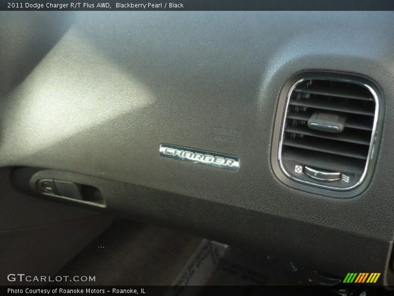 Blackberry Pearl / Black 2011 Dodge Charger R/T Plus AWD