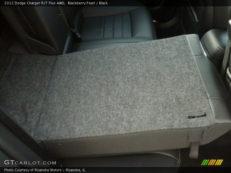 Blackberry Pearl / Black 2011 Dodge Charger R/T Plus AWD