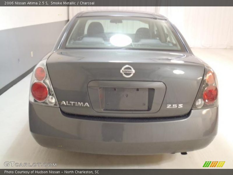 Smoke Metallic / Charcoal 2006 Nissan Altima 2.5 S