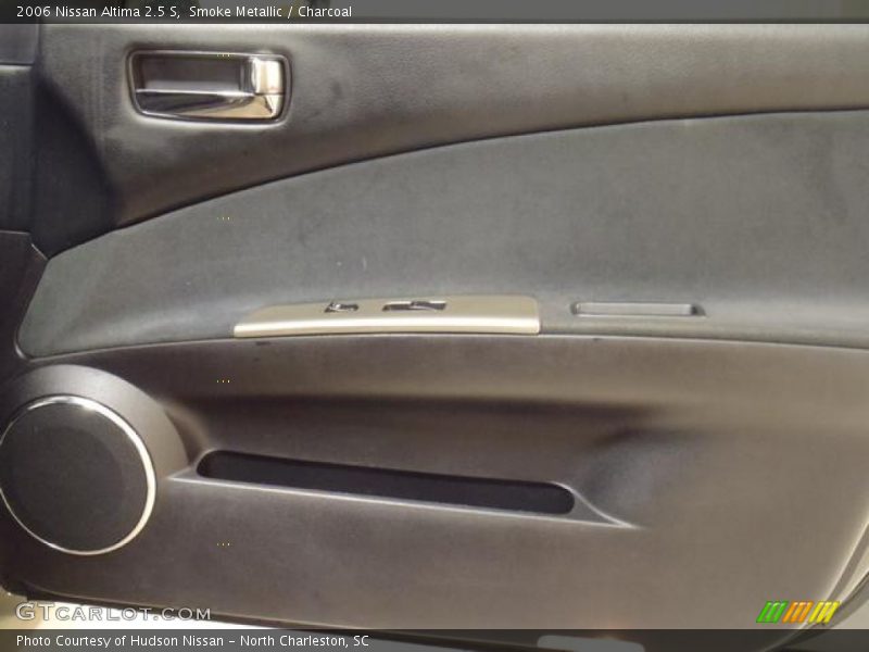 Smoke Metallic / Charcoal 2006 Nissan Altima 2.5 S
