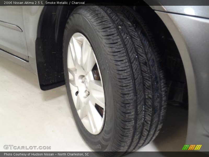 Smoke Metallic / Charcoal 2006 Nissan Altima 2.5 S