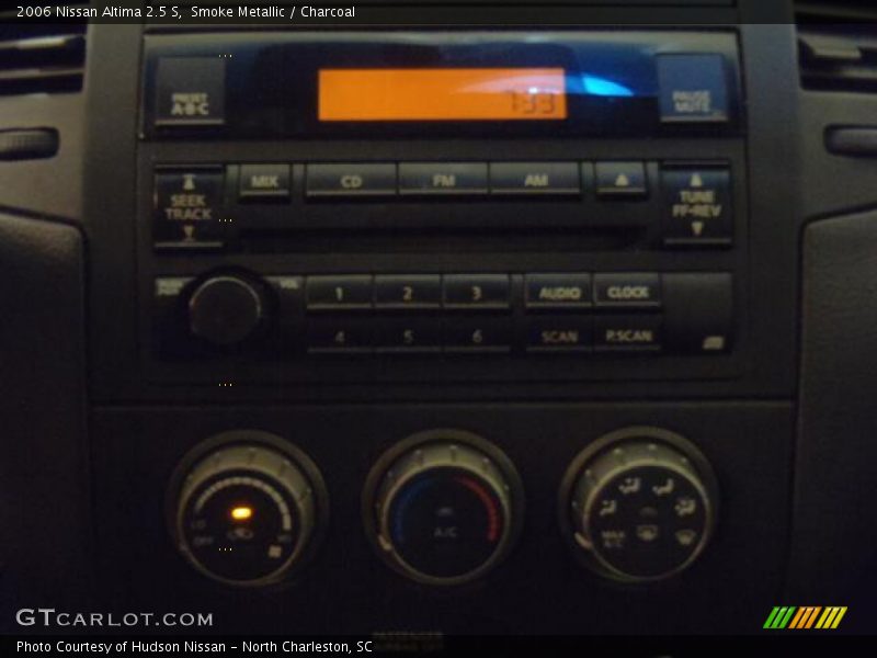 Smoke Metallic / Charcoal 2006 Nissan Altima 2.5 S