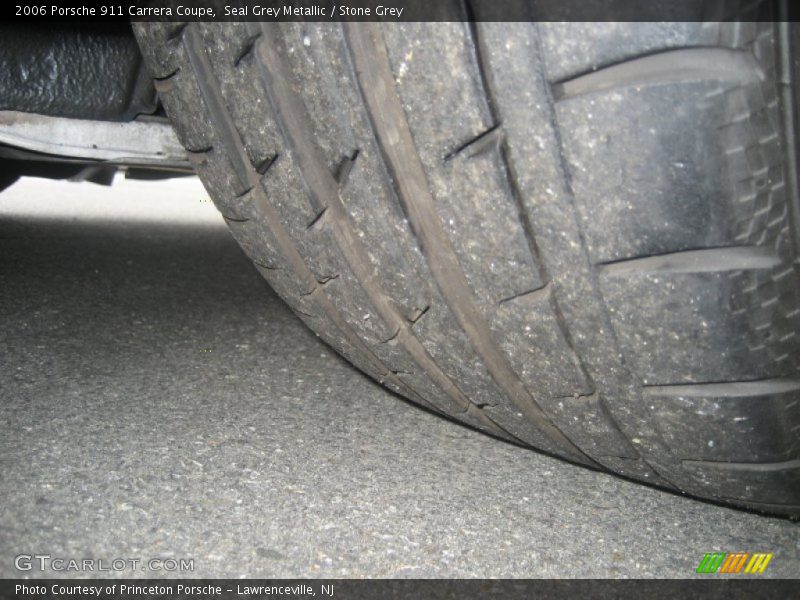 Seal Grey Metallic / Stone Grey 2006 Porsche 911 Carrera Coupe