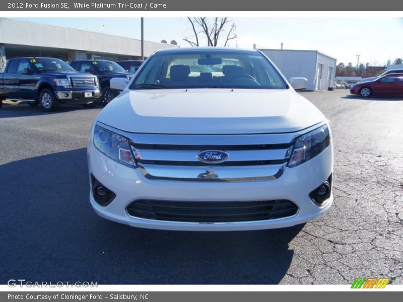 White Platinum Tri-Coat / Camel 2012 Ford Fusion SE