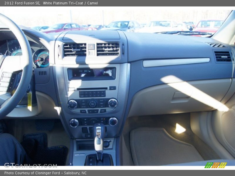 White Platinum Tri-Coat / Camel 2012 Ford Fusion SE