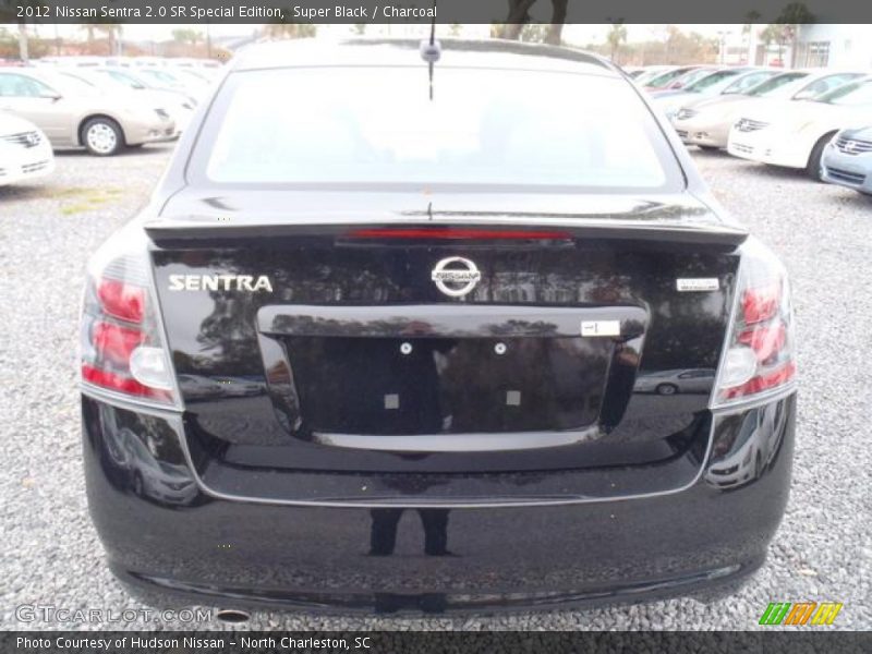 Super Black / Charcoal 2012 Nissan Sentra 2.0 SR Special Edition
