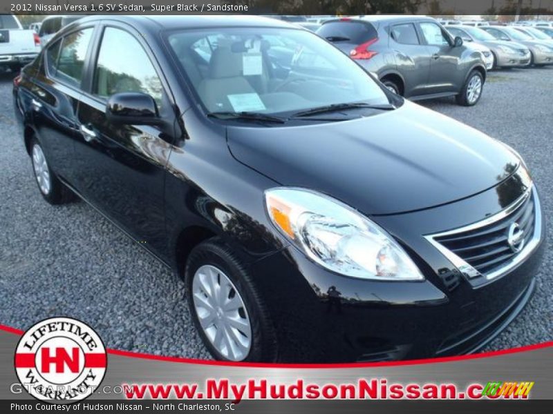 Super Black / Sandstone 2012 Nissan Versa 1.6 SV Sedan