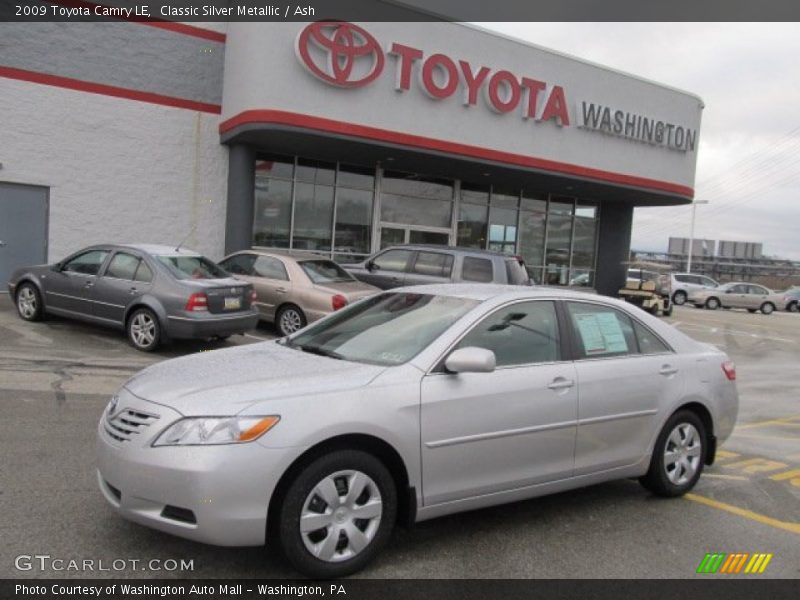 Classic Silver Metallic / Ash 2009 Toyota Camry LE