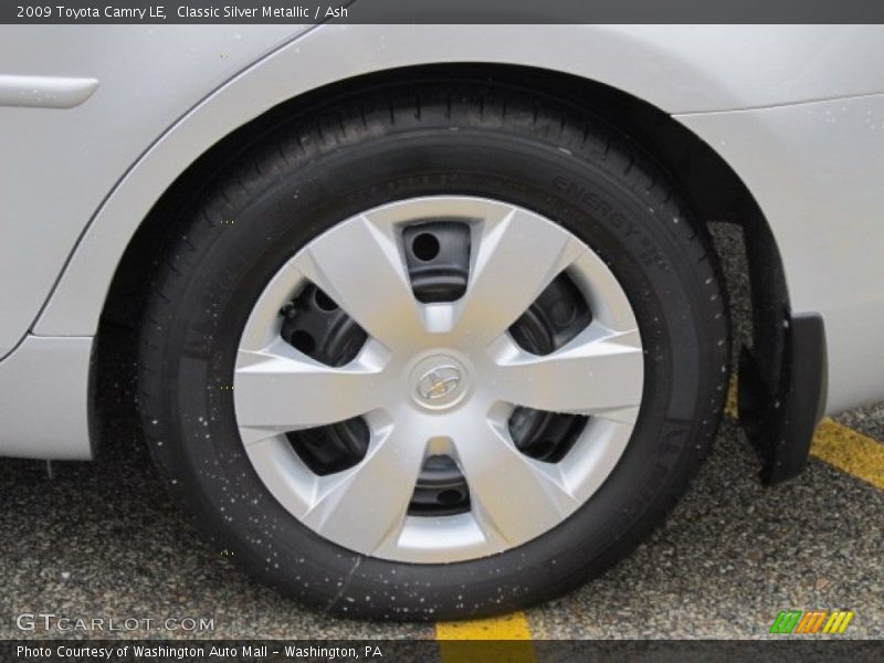 Classic Silver Metallic / Ash 2009 Toyota Camry LE