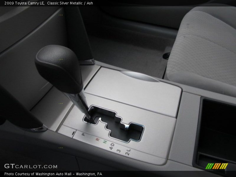 Classic Silver Metallic / Ash 2009 Toyota Camry LE