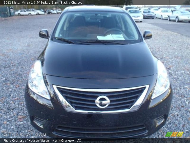 Super Black / Charcoal 2012 Nissan Versa 1.6 SV Sedan