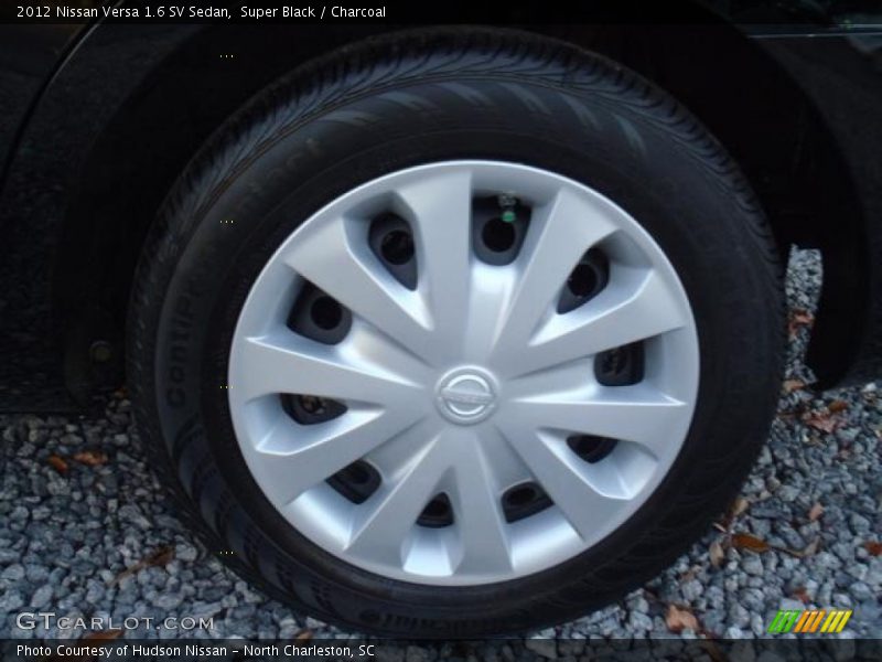 Super Black / Charcoal 2012 Nissan Versa 1.6 SV Sedan