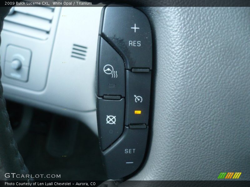 White Opal / Titanium 2009 Buick Lucerne CXL
