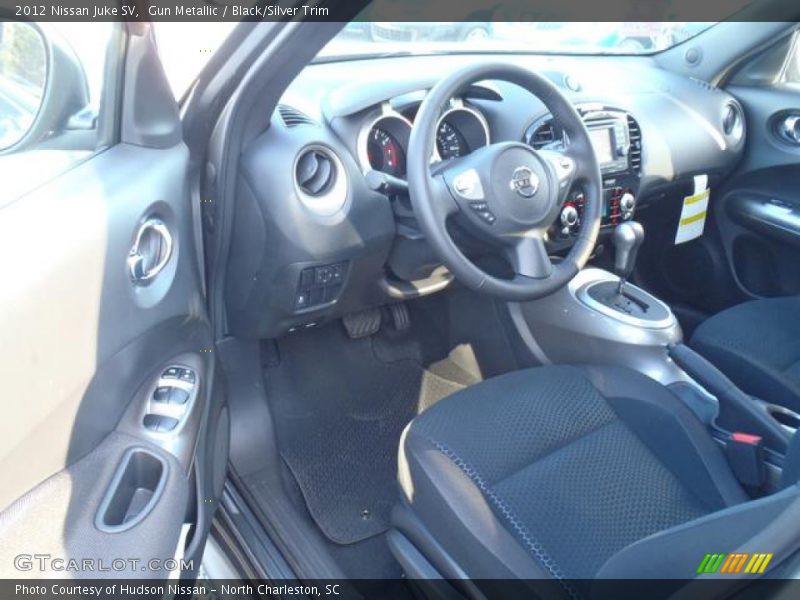 Gun Metallic / Black/Silver Trim 2012 Nissan Juke SV