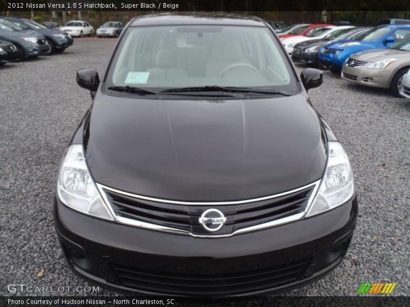 Super Black / Beige 2012 Nissan Versa 1.8 S Hatchback