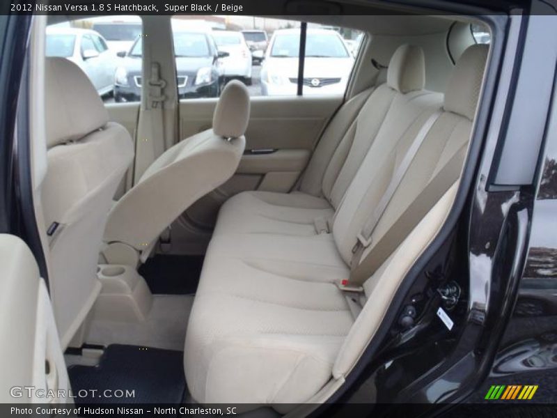 Super Black / Beige 2012 Nissan Versa 1.8 S Hatchback