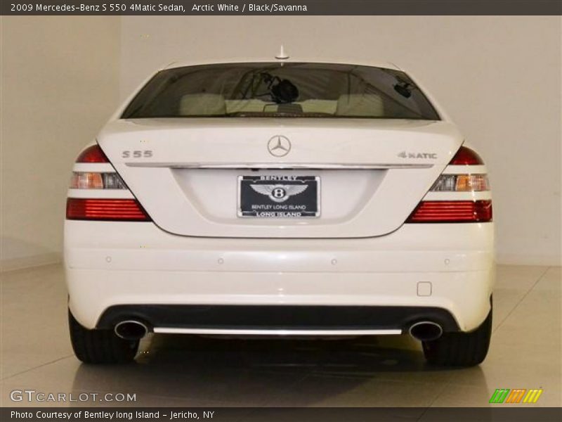 Arctic White / Black/Savanna 2009 Mercedes-Benz S 550 4Matic Sedan