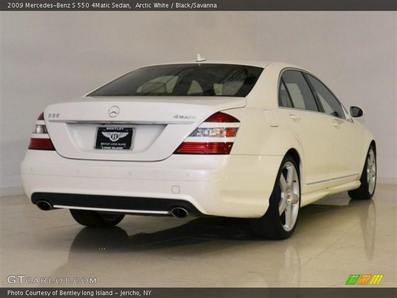 Arctic White / Black/Savanna 2009 Mercedes-Benz S 550 4Matic Sedan