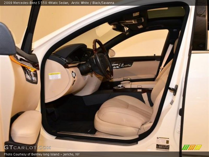 Arctic White / Black/Savanna 2009 Mercedes-Benz S 550 4Matic Sedan