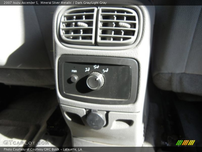 Mineral Silver Metallic / Dark Gray/Light Gray 2007 Isuzu Ascender S